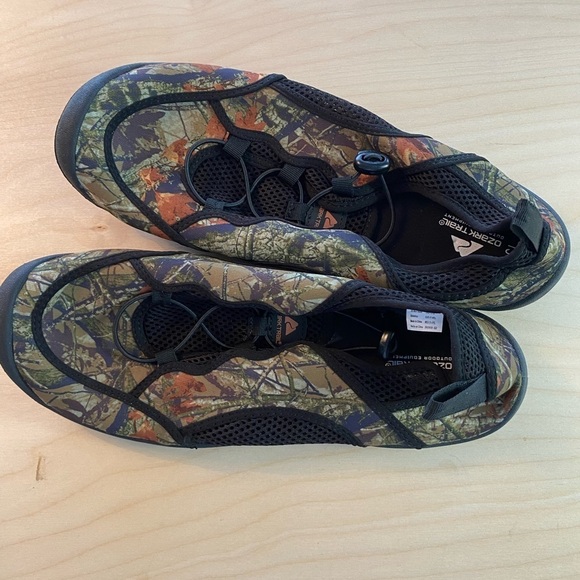 Ozark Trails Men’s Water Shoes size 13-14 (DV) - Picture 3 of 10